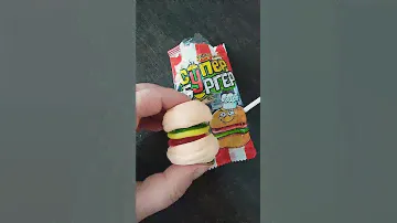 Самый вкусный оказался бургер  со вкусом яблока и барбариса 🍭🍭😋💜