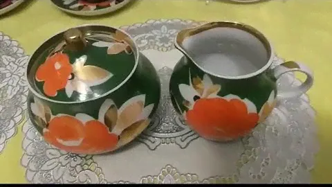Внучка продала бабушкин сервиз. Фарфоровые подарки. Неудачная покупка маслёнки.