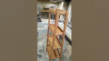 Стеллаж дизайнерский из массива дуба