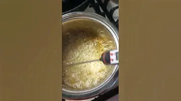 Температура, при которой карамель не горчит.