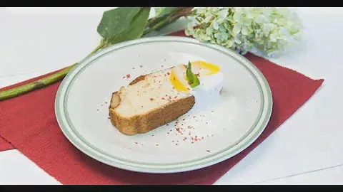 Йогуртовый кекс с жареными бананами и чёрный чай с барбарисом и апельсином | Дежурный по кухне